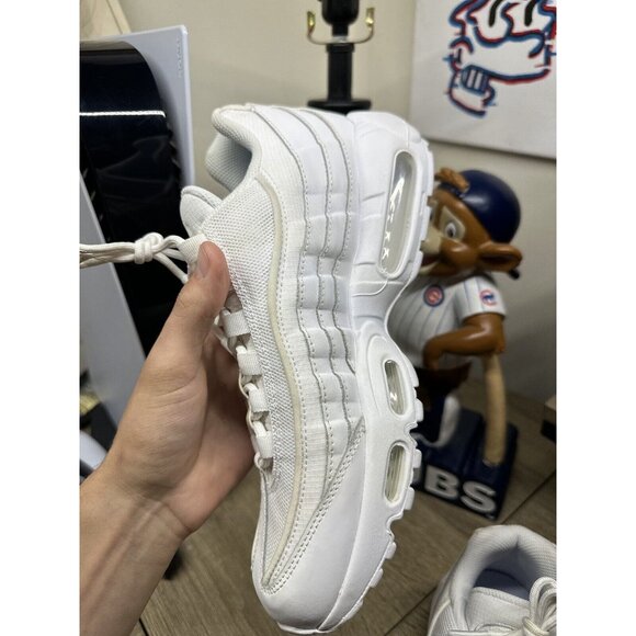 Nike Air Max 95 Essential Men's Size 8 Women's Size 9.5 White-Grey Fog VNDS - Picture 4 of 10
